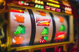Step-by-step account opening workflow on uang77 slot: email, KYC, deposit